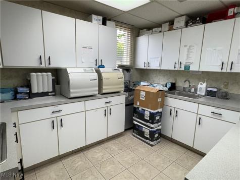 309 S Chapel Street Louisville OH 44641