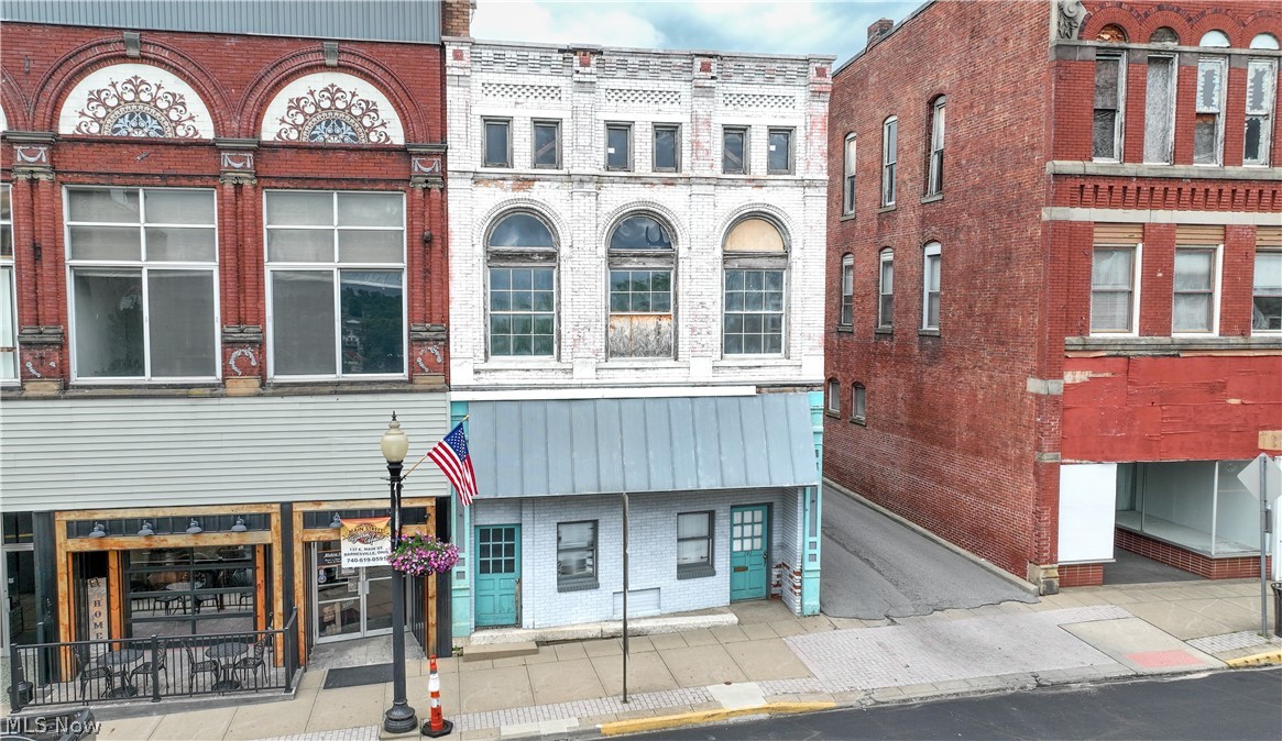 141 E Main Street Barnesville OH 43713