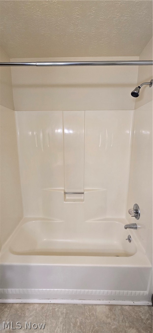 899 Rosamond Avenue Akron OH 44307