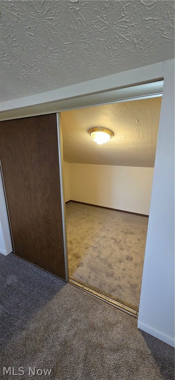 899 Rosamond Avenue Akron OH 44307