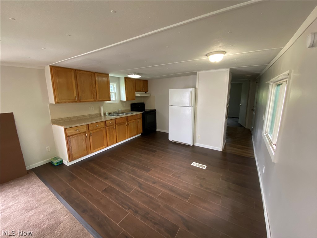 660/682 N Millborne Road Wooster OH 44691