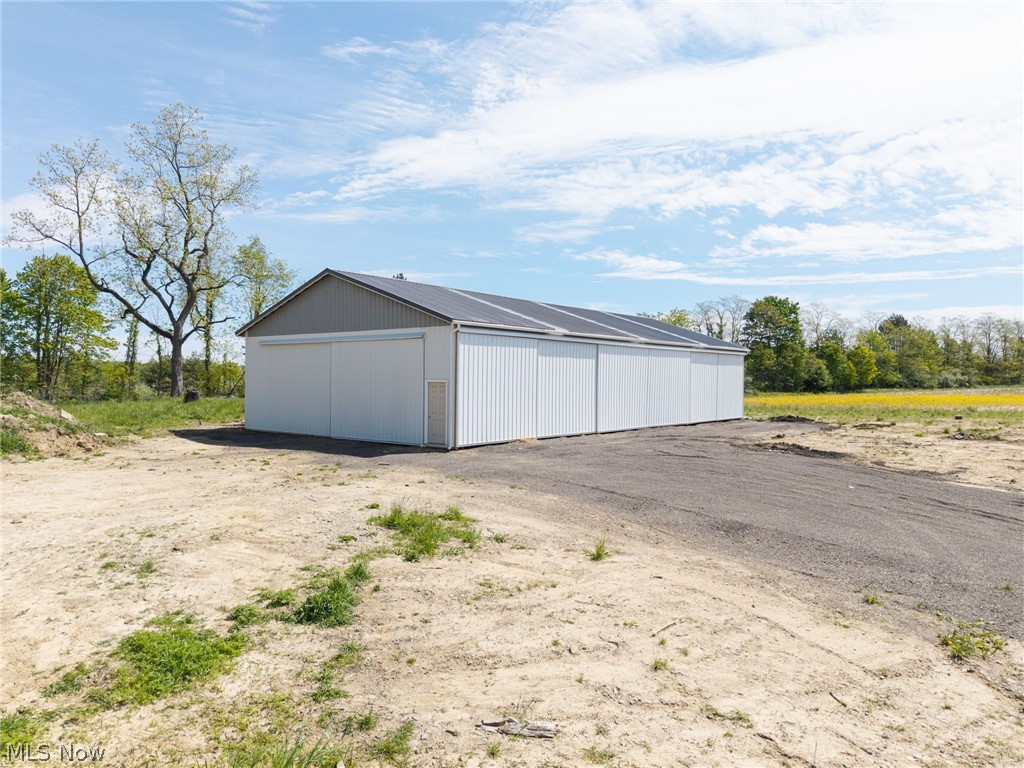 Deerfield Avenue NW Dalton OH 44618