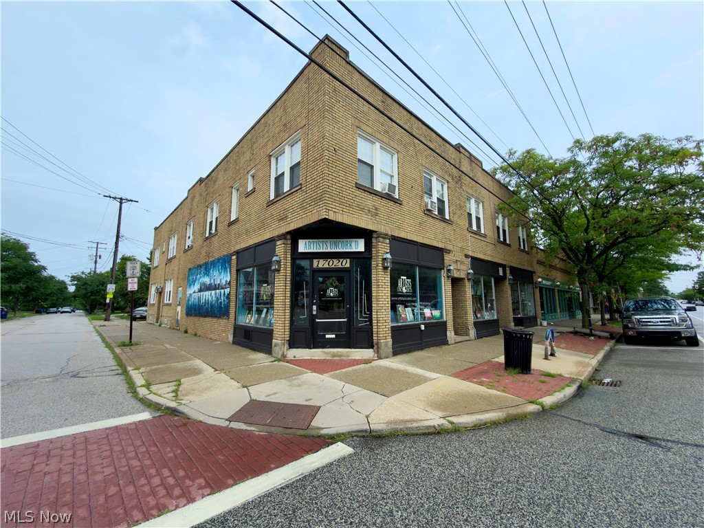 17020 Madison Avenue Lakewood OH 44107