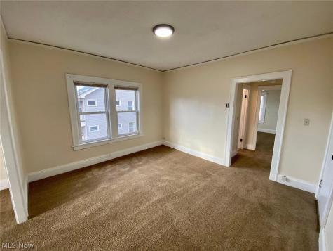17020 Madison Avenue Lakewood OH 44107