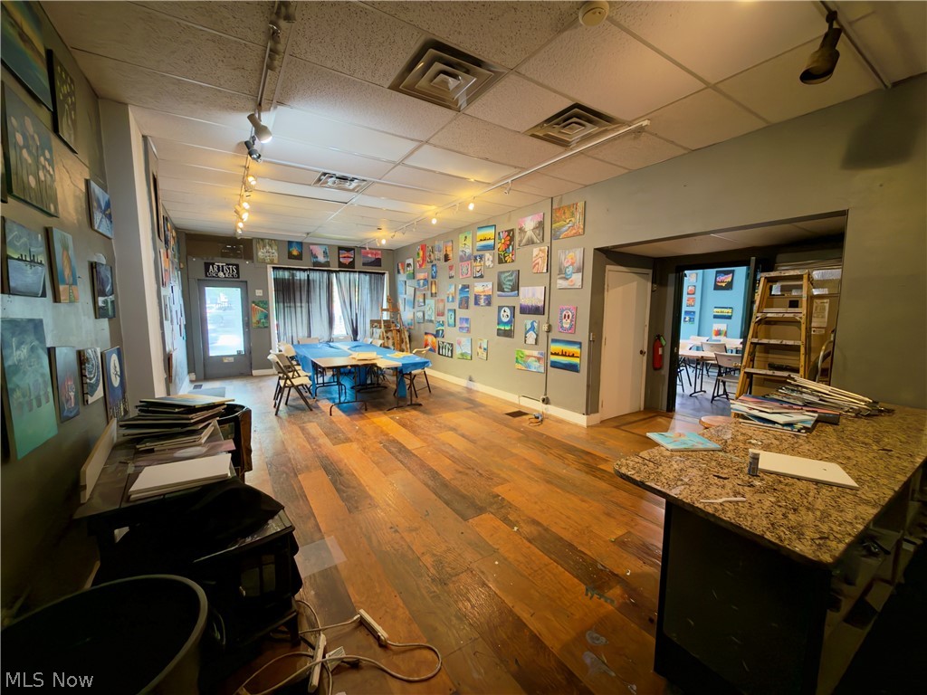 17020 Madison Avenue Lakewood OH 44107