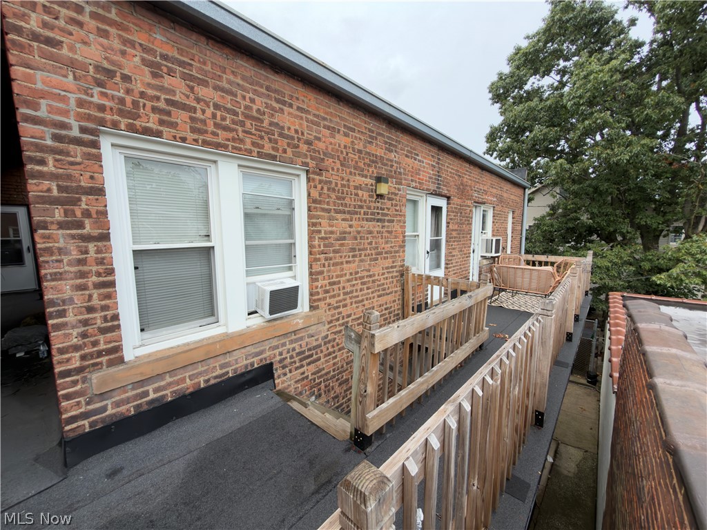 17020 Madison Avenue Lakewood OH 44107
