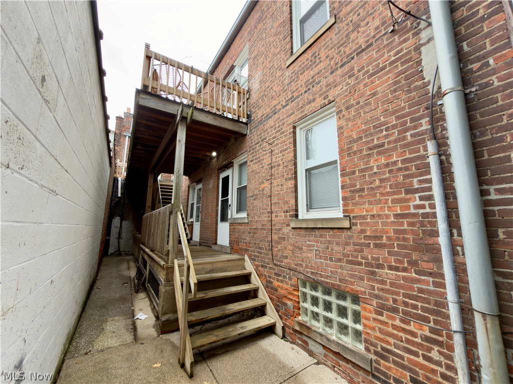 17020 Madison Avenue Lakewood OH 44107