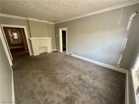 17020 Madison Avenue Lakewood OH 44107