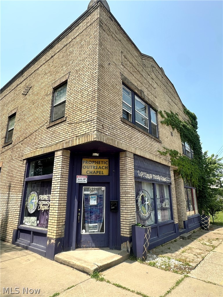 3996 E 71st Street Cleveland OH 44105