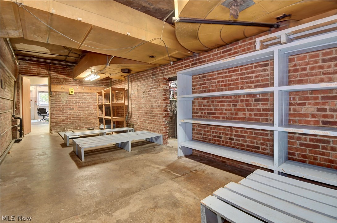 439 E Jackson Street Millersburg OH 44654