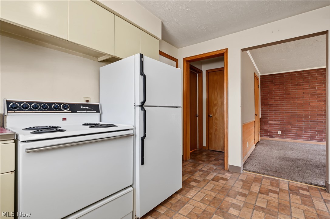 2006 Fulton Road NW Canton OH 44709