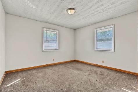 2006 Fulton Road NW Canton OH 44709