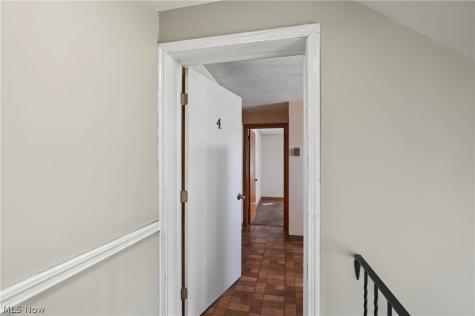 2006 Fulton Road NW Canton OH 44709