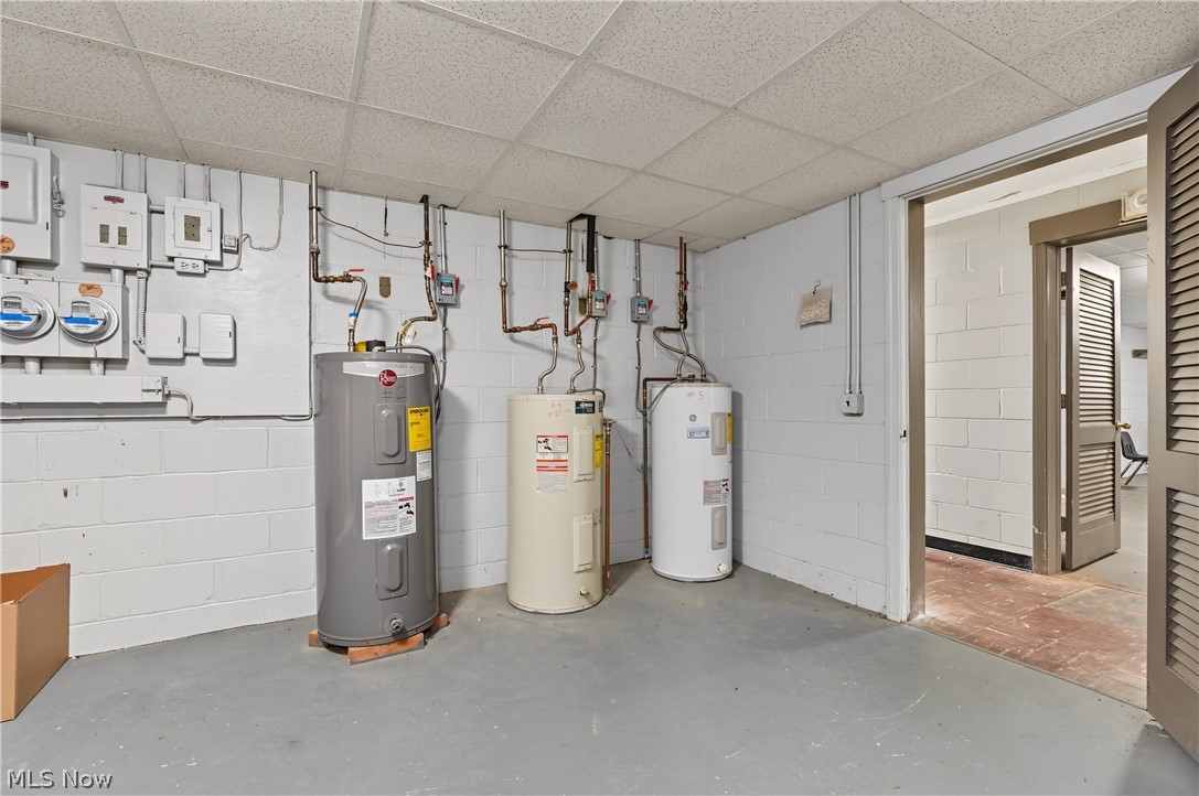 2006 Fulton Road NW Canton OH 44709