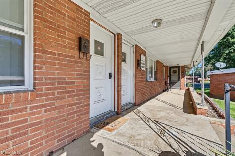 2006 Fulton Road NW Canton OH 44709