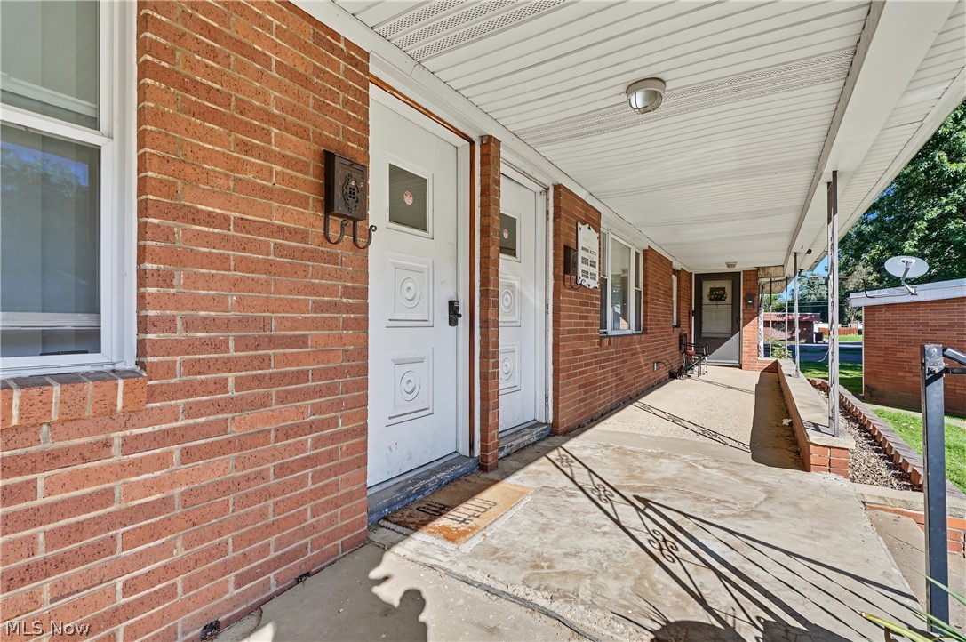 2006 Fulton Road NW Canton OH 44709