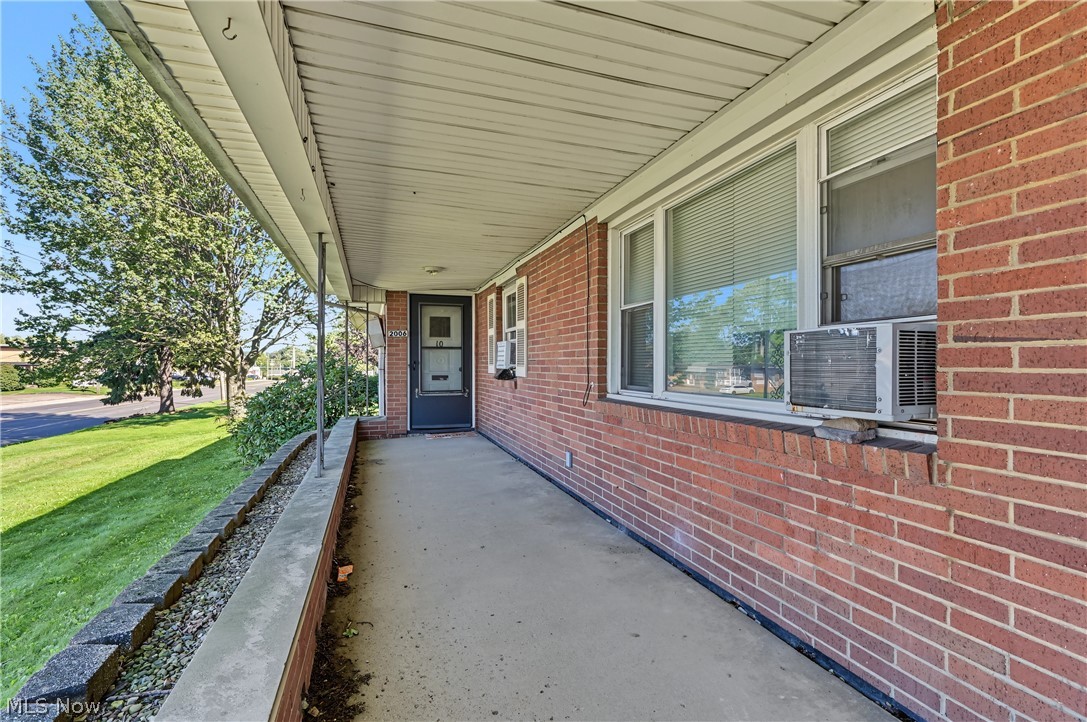 2006 Fulton Road NW Canton OH 44709