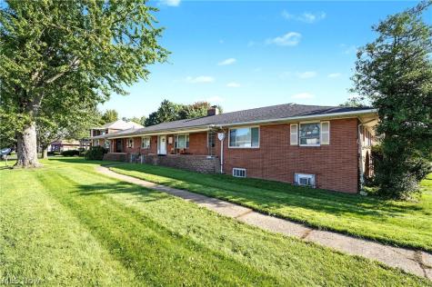 2006 Fulton Road NW Canton OH 44709