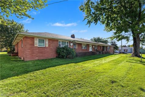 2006 Fulton Road NW Canton OH 44709