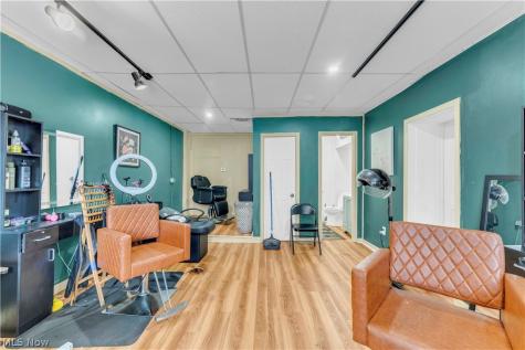 5007 Clark Avenue Cleveland OH 44102