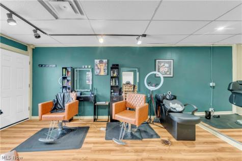 5007 Clark Avenue Cleveland OH 44102