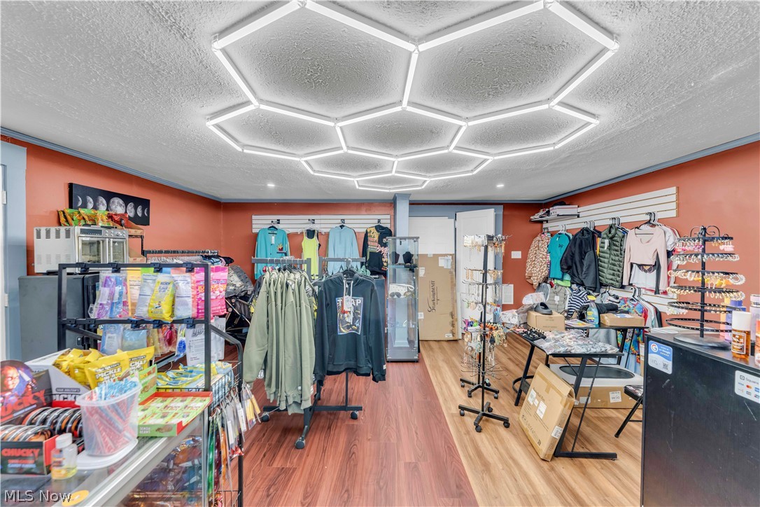 5007 Clark Avenue Cleveland OH 44102