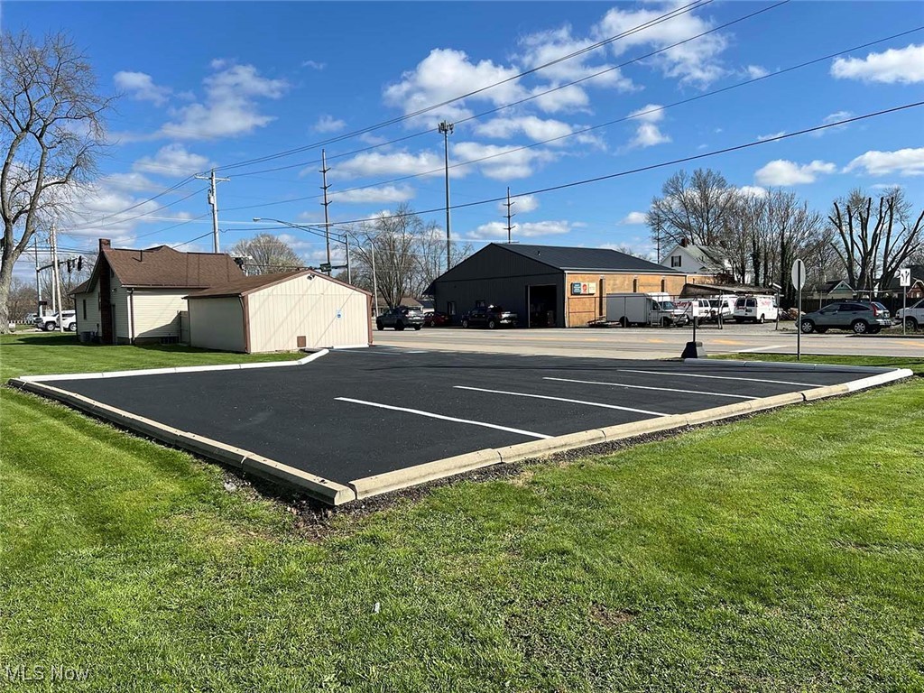 7431 Middlebranch Avenue NE Canton OH 44721