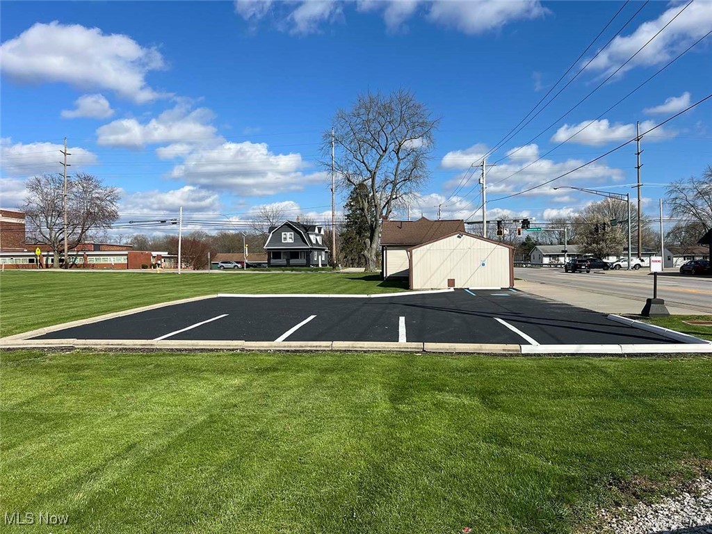 7431 Middlebranch Avenue NE Canton OH 44721