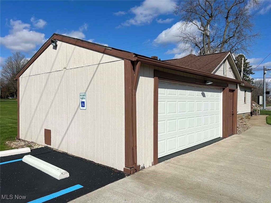 7431 Middlebranch Avenue NE Canton OH 44721