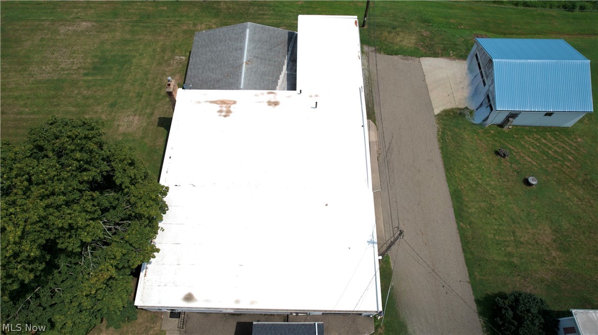 211 Yoder Avenue NE Sugarcreek OH 44681