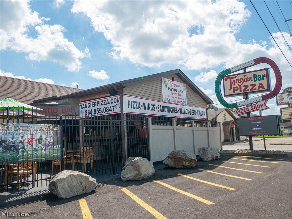 880 Youngstown Poland Road Struthers OH 44471