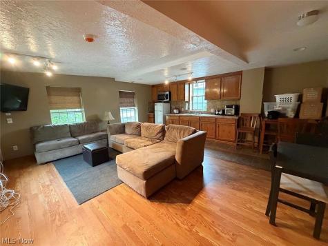 816 Milan Street N Canal Fulton OH 44614