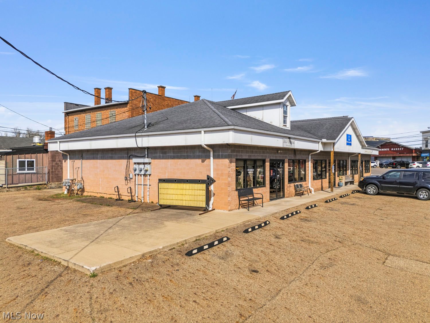 1 S Main Street N Navarre OH 44662