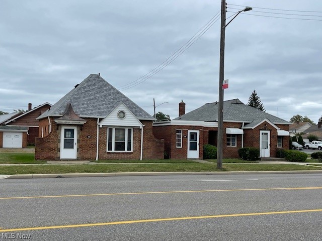 5649 Ridge Road Parma OH 44129