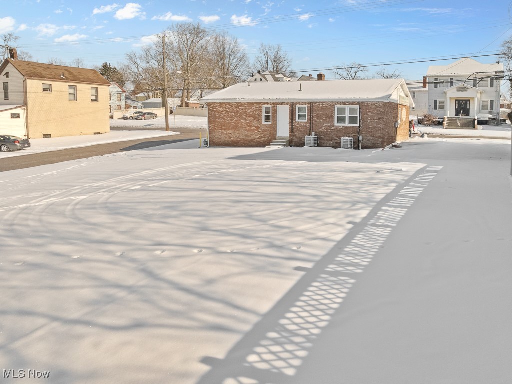 293 N Ellsworth Avenue Salem OH 44460