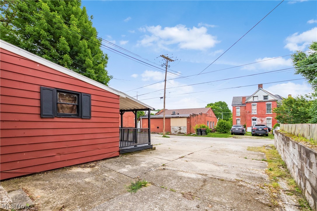 320 Woodlawn Avenue Zanesville OH 43701