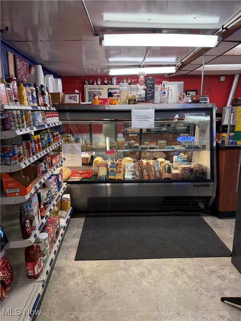 17408 Sr 45 Wellsville OH 43968