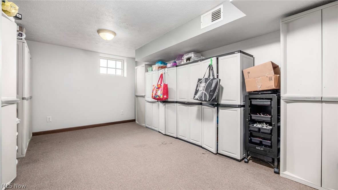 2534 Bell Street Zanesville OH 43701