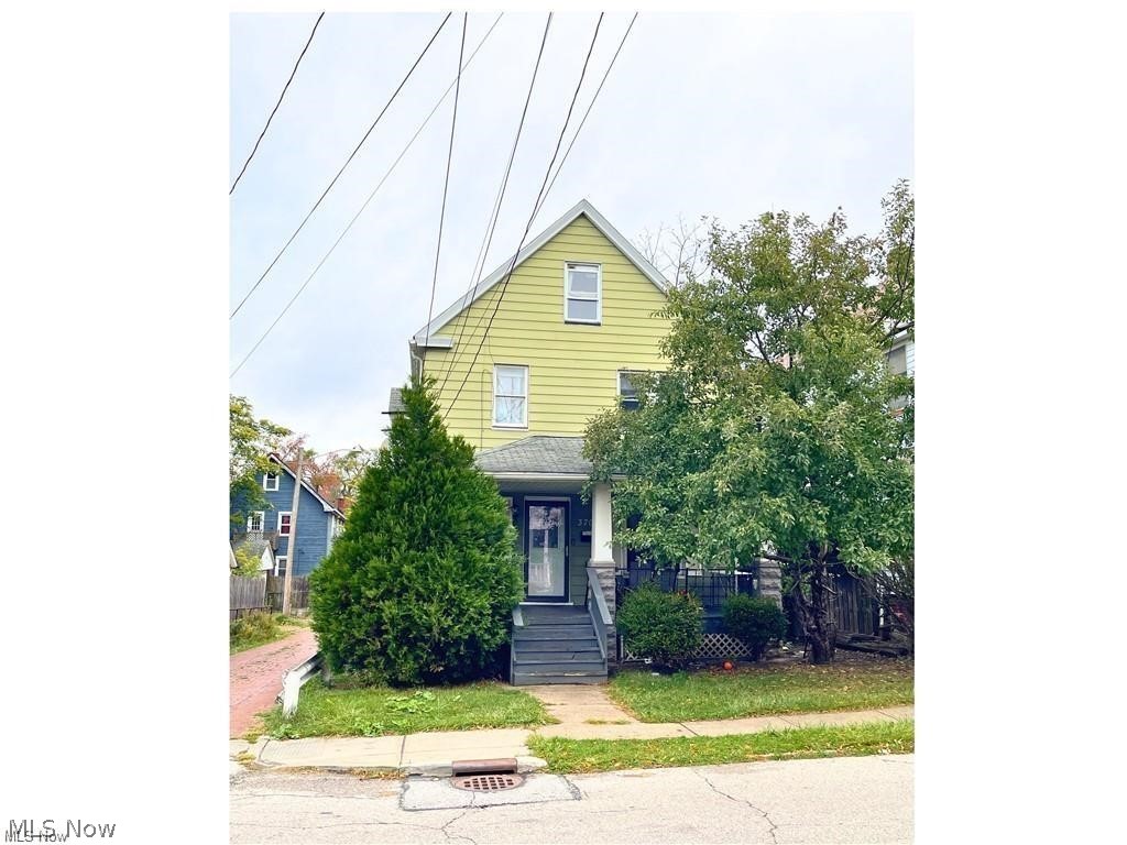 3704 Dawning Avenue Cleveland OH 44109