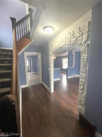 3704 Dawning Avenue Cleveland OH 44109