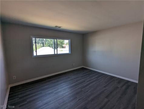 4230 Ridge Road Brooklyn OH 44144