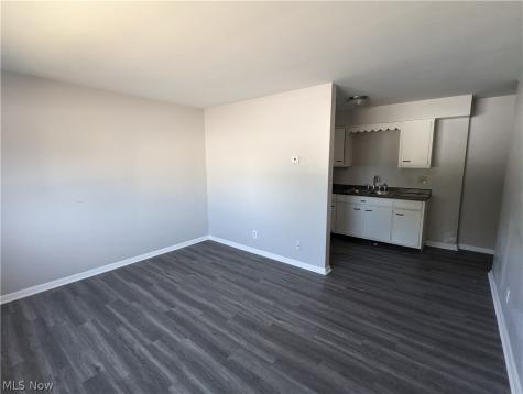 4230 Ridge Road Brooklyn OH 44144