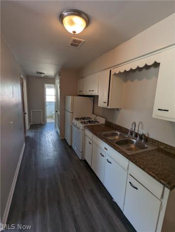 4230 Ridge Road Brooklyn OH 44144