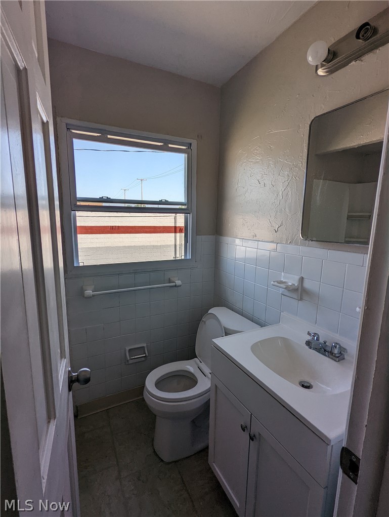 4230 Ridge Road Brooklyn OH 44144