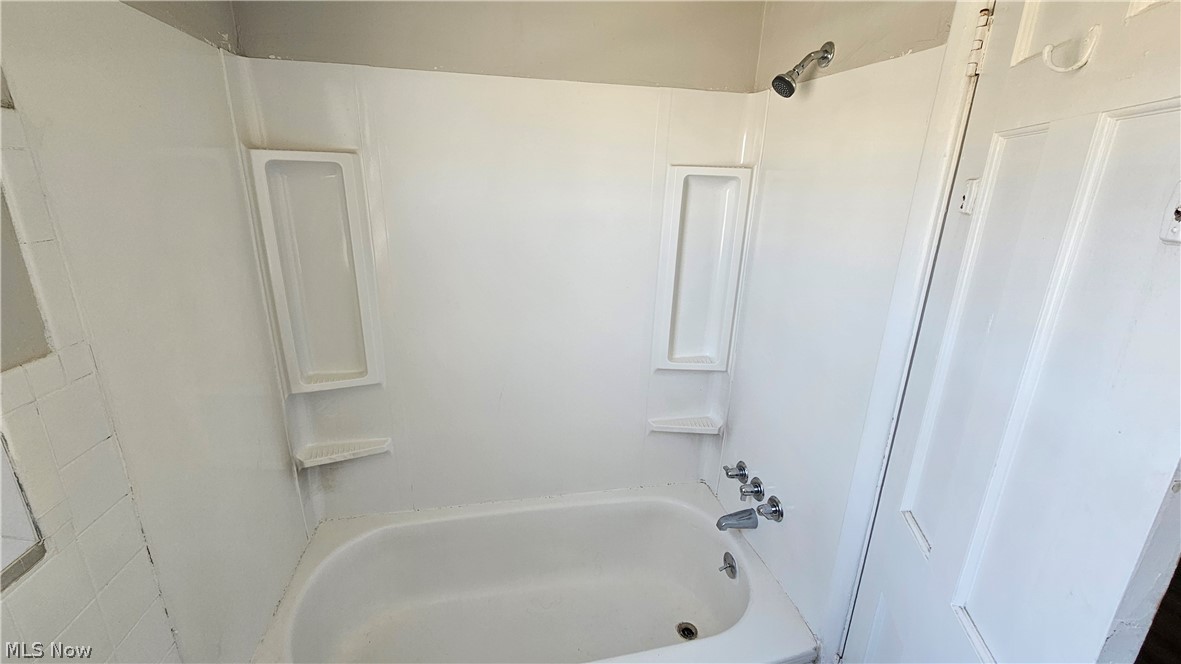 4230 Ridge Road Brooklyn OH 44144
