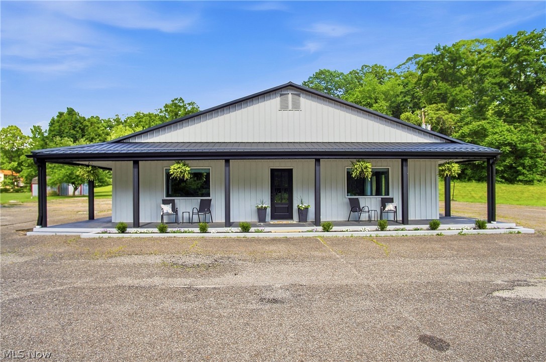5320 Dillon Hills Drive Nashport OH 43830