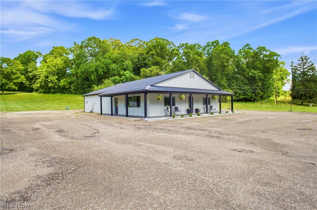5320 Dillon Hills Drive Nashport OH 43830