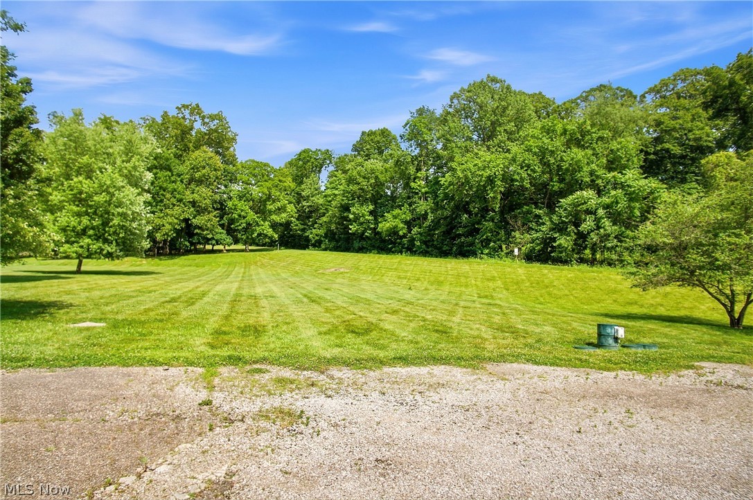 5320 Dillon Hills Drive Nashport OH 43830