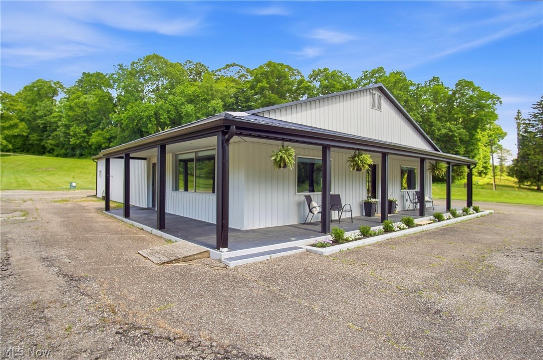 5320 Dillon Hills Drive Nashport OH 43830