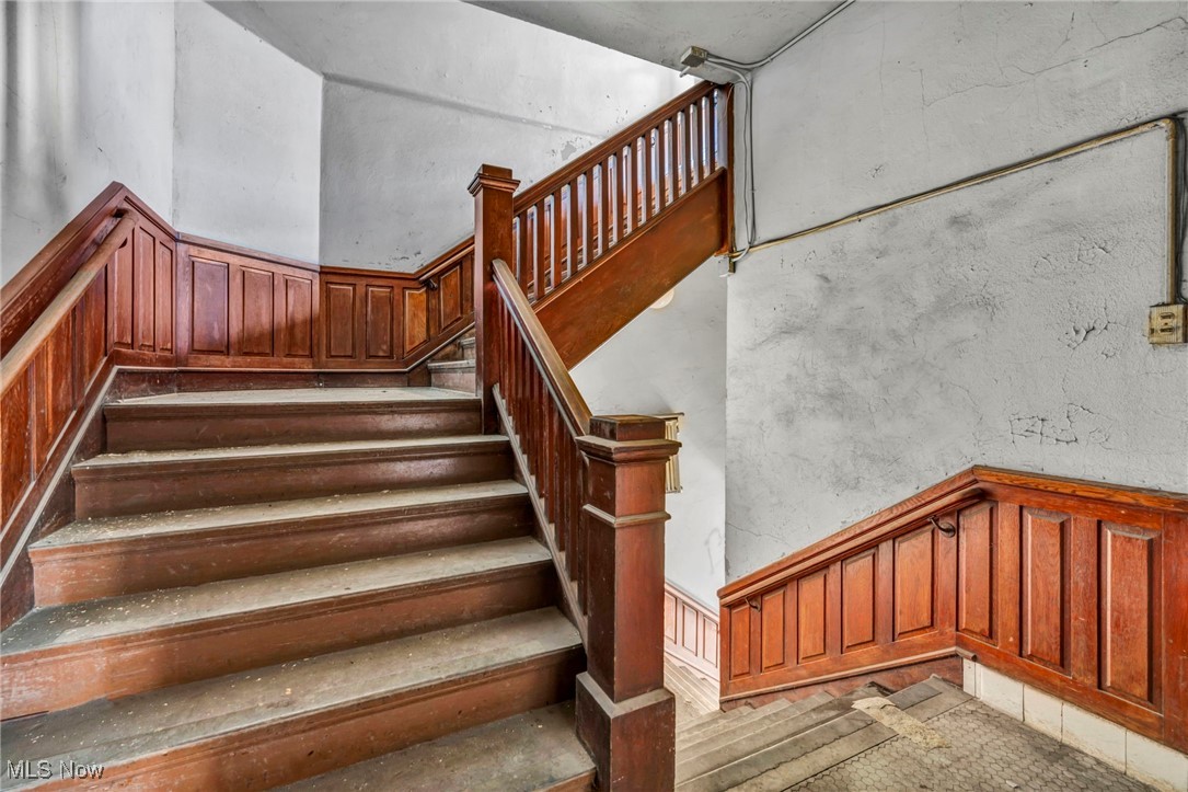 120-130 Erie Street S Massillon OH 44646